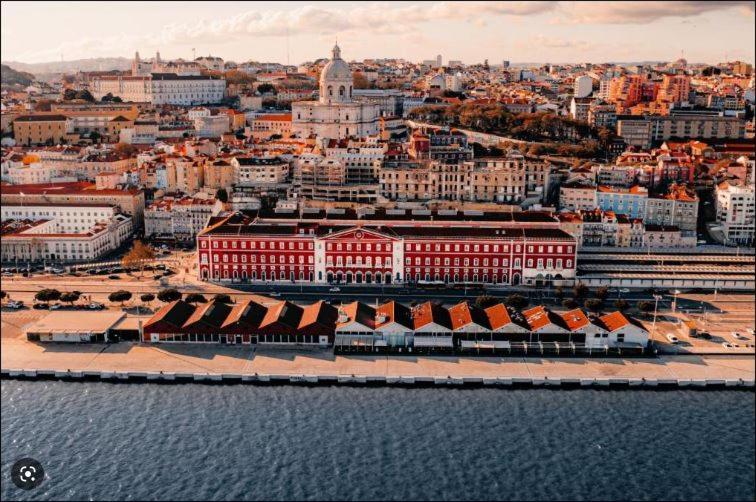 Terrasse Ensoleillee Lejlighed Lisboa Eksteriør billede
